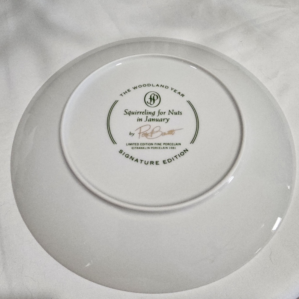 The Woodland Year "Squirreling For Nuts" Collector's Plate by Peter Barrett - Picture 9 of 12
